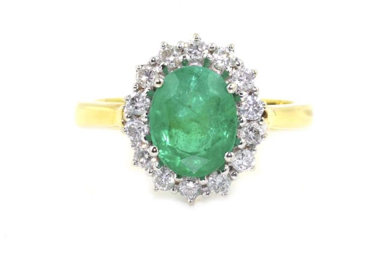 Image 1 for Emerald Diamond Cluster 18ct G
