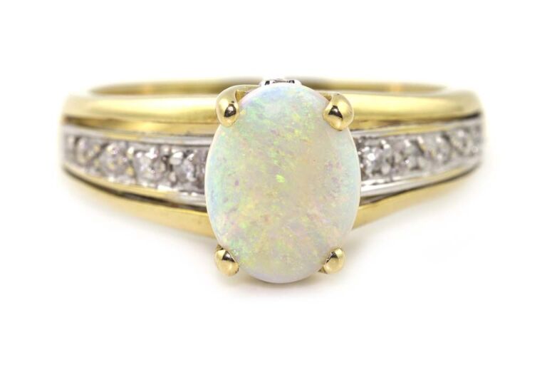 Image 1 for Opal & Diamond 9ct Gold Ring Size K