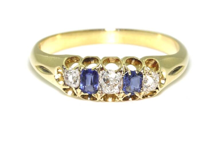 Image 1 for Vict Blue Sapphire & Diamond 5 Stone 18ct Yellow Gold Ring Size M