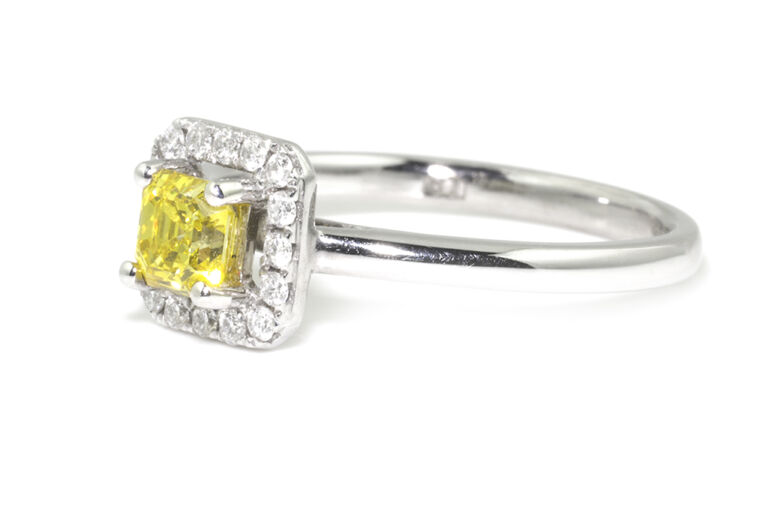 Certified Yellow Diamond & White Diamond Cluster Ring 18ct gold Size L