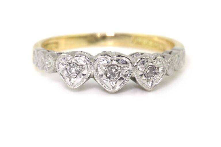 Image 1 for Vintage Diamond 3 Stone 18ct G Ring Size I