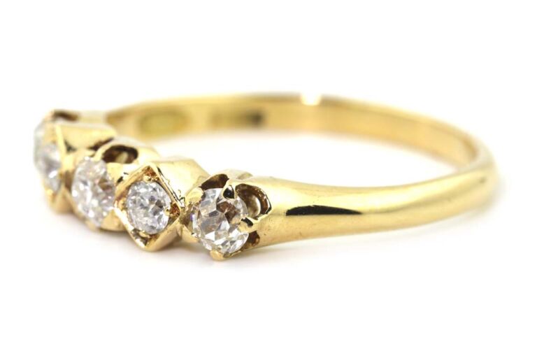 Image 2 for Diamond 5 Stone 18ct Yellow Gold Ring Size T