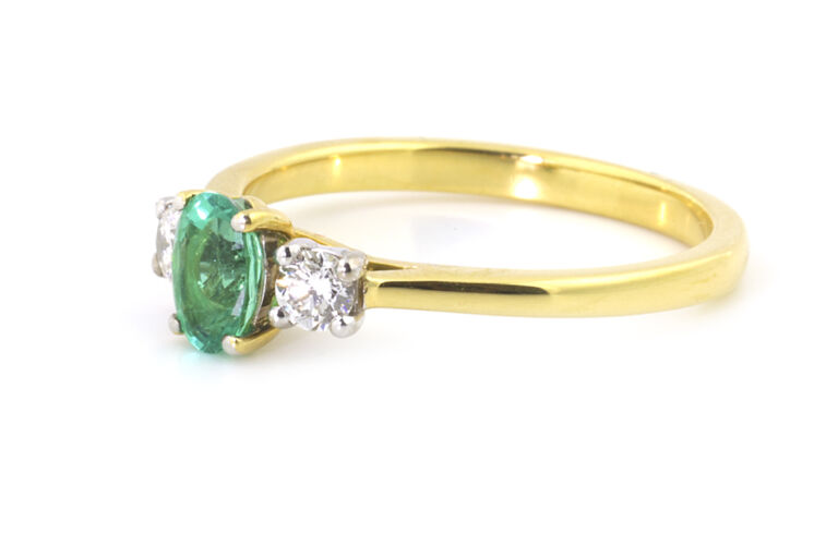 Emerald Diamond 3 Stone 18ct Gold Ring Size N