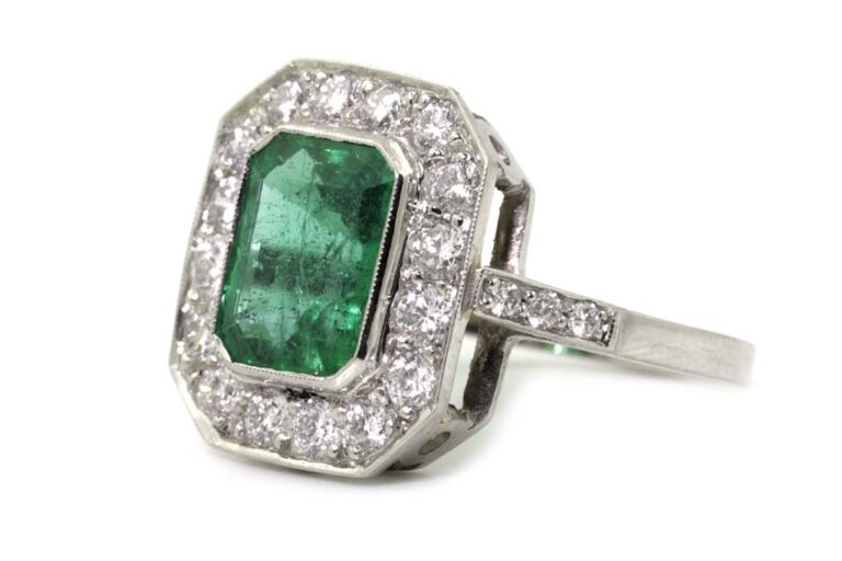 Image 2 for Emerald Diamond Cluster 18ct White Gold Platinum Ring Size M