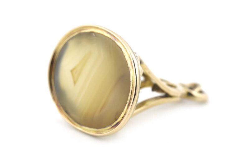 Image 2 for Antique Chalcedony Fob 9ct Yellow Gold