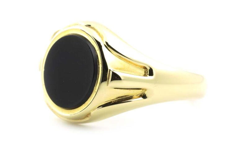 Image 1 for Black Onyx Signet 18ct Yellow Gold Ring Size Q