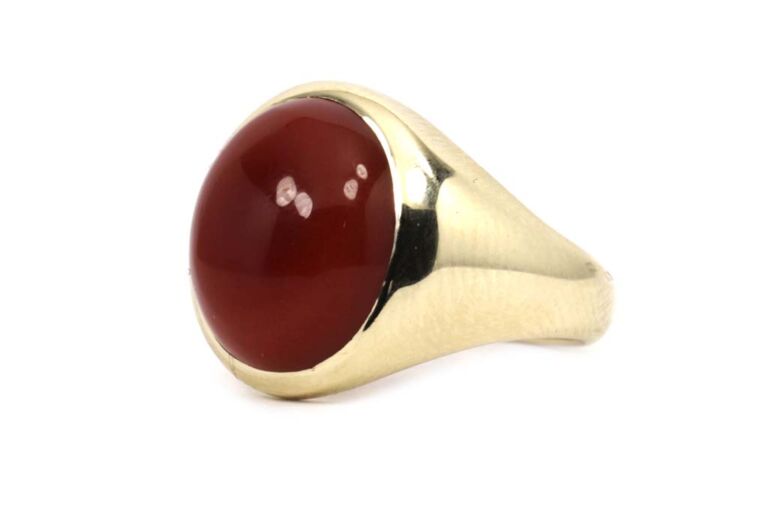 Image 1 for Cornelian Signet 9ct Yellow Gold Ring Size N