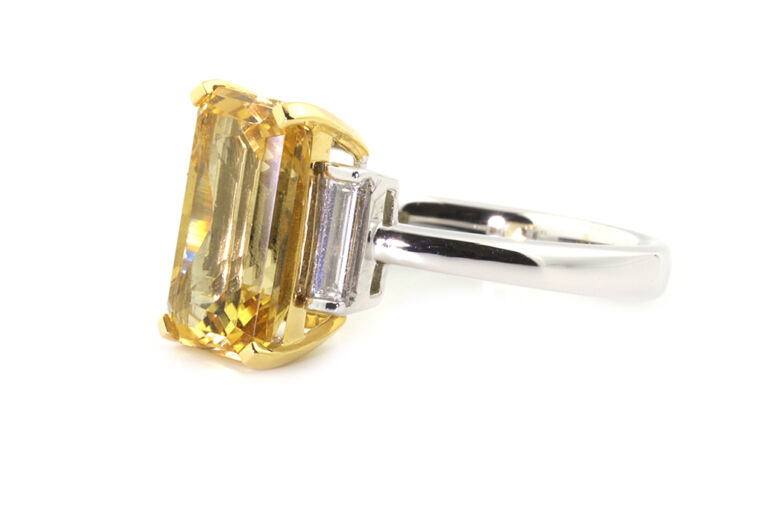 Heliodor & Diamond 3 Stone 18ct White Gold Ring Size L