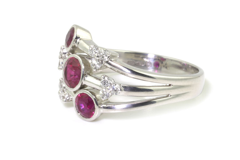 Ruby Diamond Bubble Ring 18ct White Gold Ring Size P