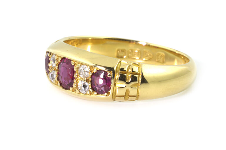 Antique Ruby & Diamond 7 Stone 18ct Yellow Gold Ring Size O