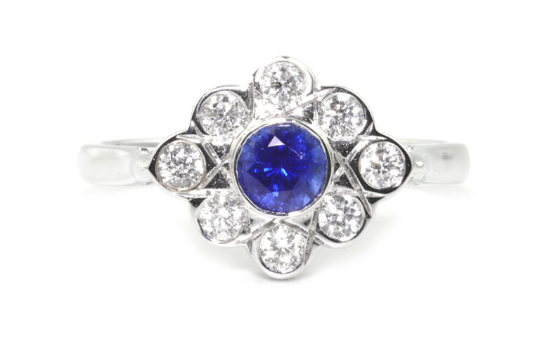Blue Sapphire & Diamond Cluster 18ct White Gold Ring Size L