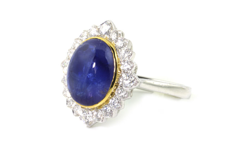 Blue Sapphire & Diamond Cluster 18ct G Ring Size M
