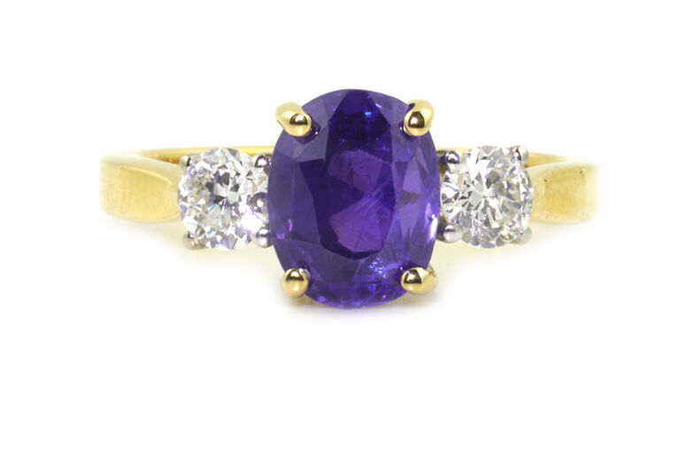 Certified Purple Sapphire & Diamond 3 Stone 18ct G Ring Size N
