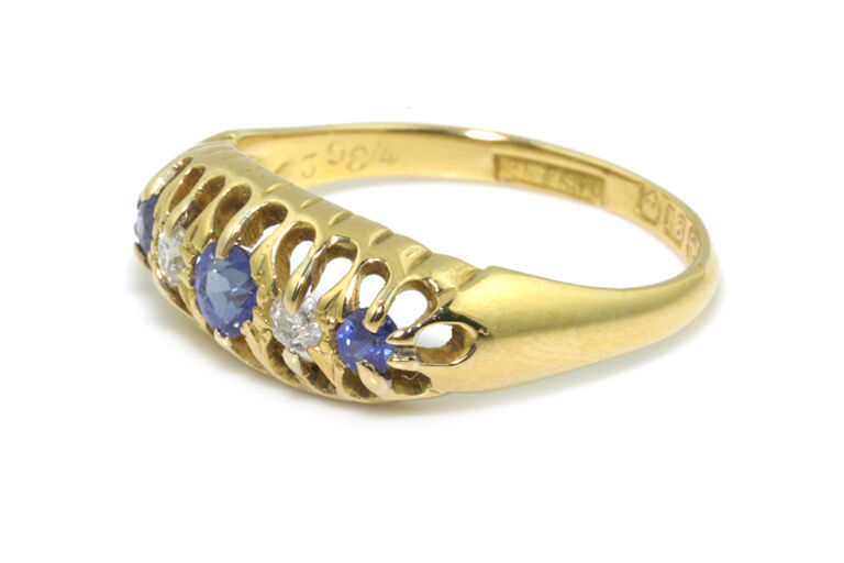 Antique Blue Sapphire & Diamond 5 Stone Ring 18ct gold Size N