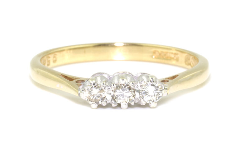 Diamond 3 Stone Ring 9ct yellow & white gold.