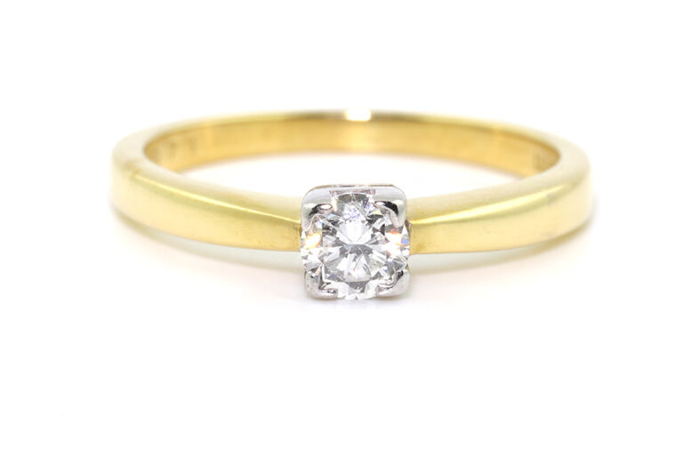 Diamond Solitaire Ring 18ct yellow & white gold size M