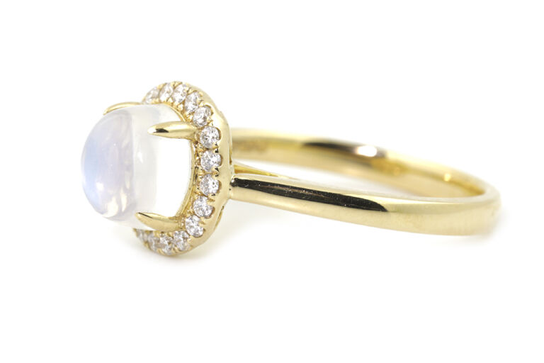 Moonstone & Diamond Cluster Ring 18ct yellow gold Size N