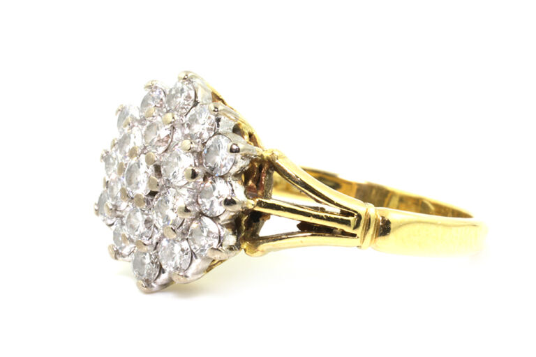 Diamond Cluster Ring 18ct gold size N