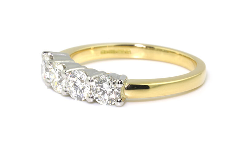 Diamond 4 Stone Ring 18ct gold & platinum size O