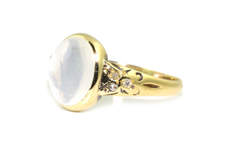 Moonstone & Diamond 7 Stone Ring 14ct gold size O