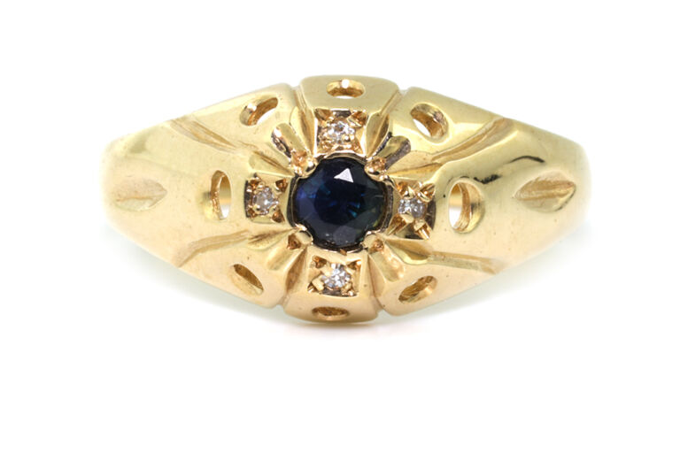 Blue Sapphire & Diamond Ring 9ct gold Size O