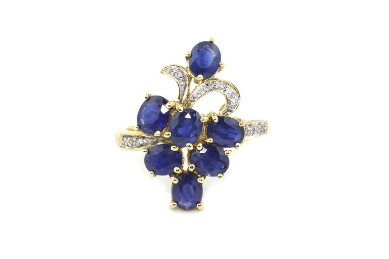 Blue Sapphire & Diamond Cluster Ring 9ct gold Size M