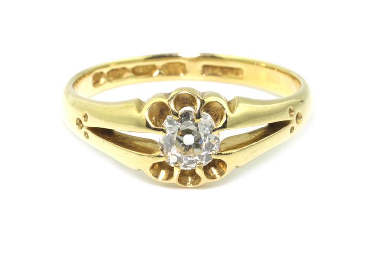 Diamond Single Stone Ring 18ct gold Size N