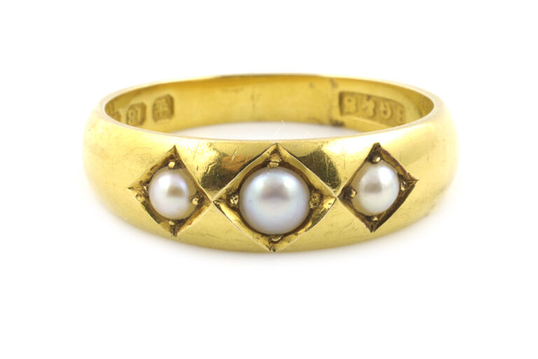 Antique Three Pearl Band Ring 18ct gold Size N