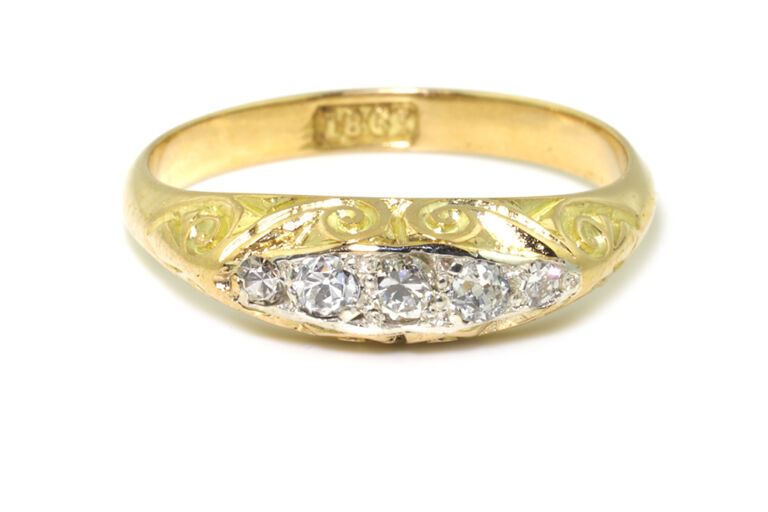 Antique Diamond 5 Stone Ring 18ct yellow gold Size N