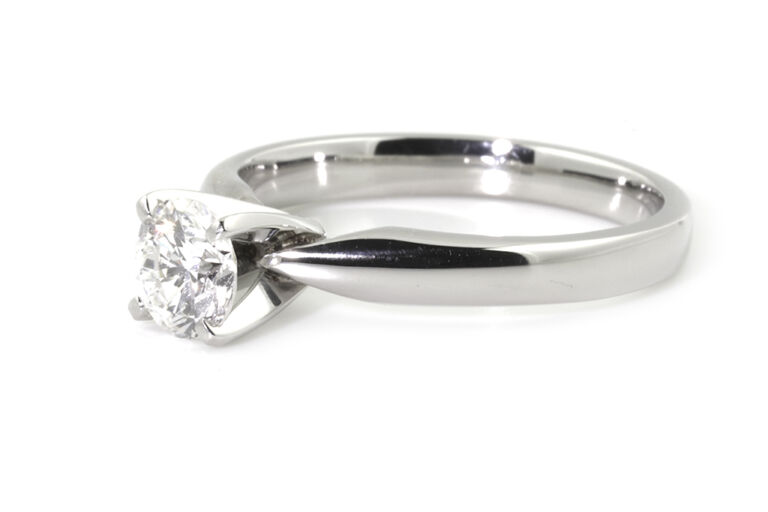 AnchorCert Diamond Solitaire Ring platinum Size M