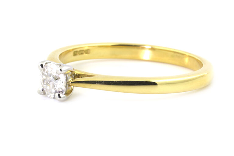 Diamond Solitaire Ring 18ct gold & platinum Size P