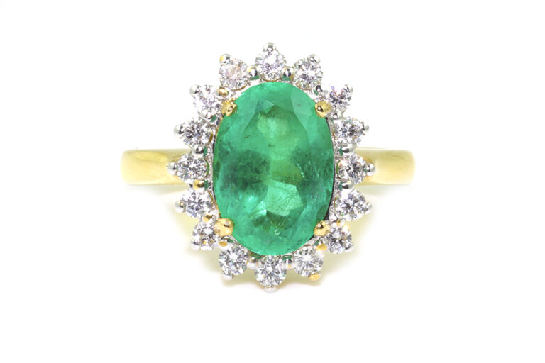 Emerald & Diamond Cluster Ring 18ct gold Size N