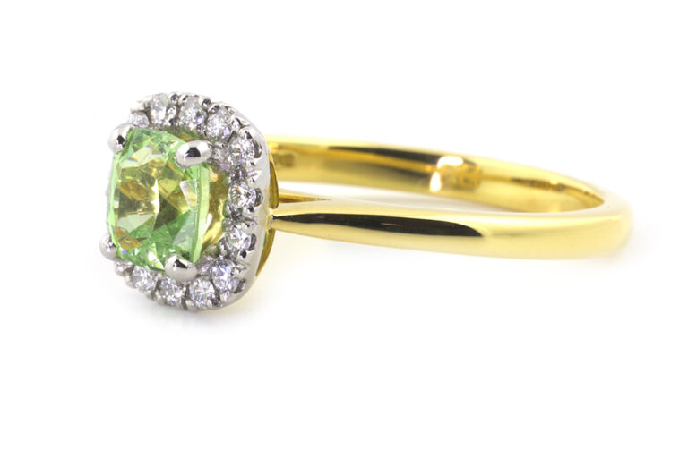 Mint Garnet & Diamond Cluster ring 18ct gold & platinum Size Q