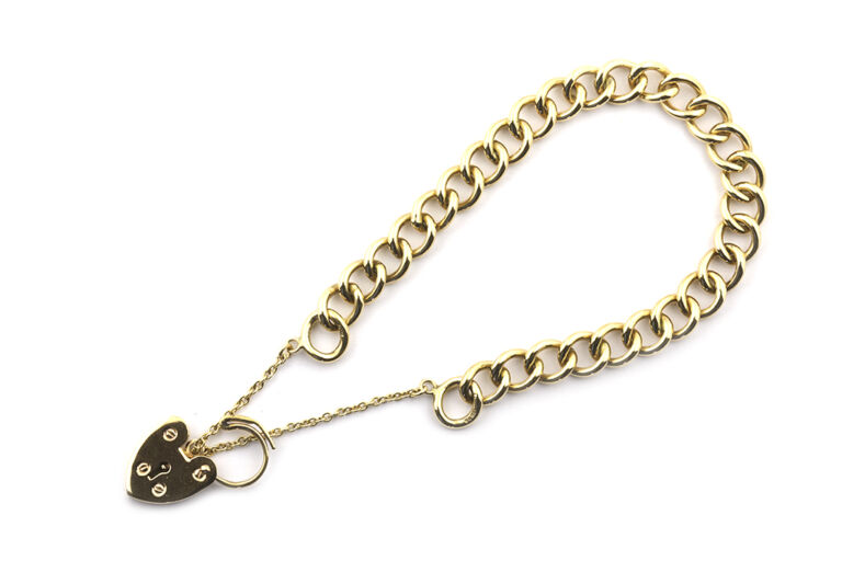 Curb Bracelet with Padlock Style Fastener 9ct gold