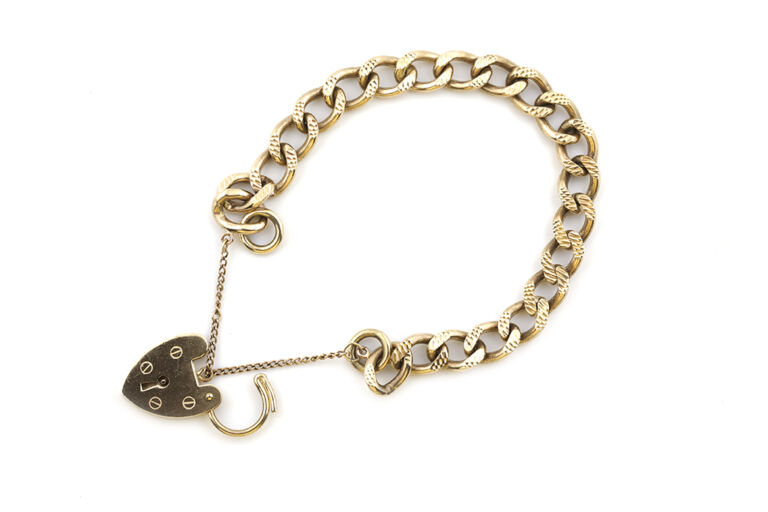 Curb Link Bracelet with Padlock Style Fastener 9ct gold