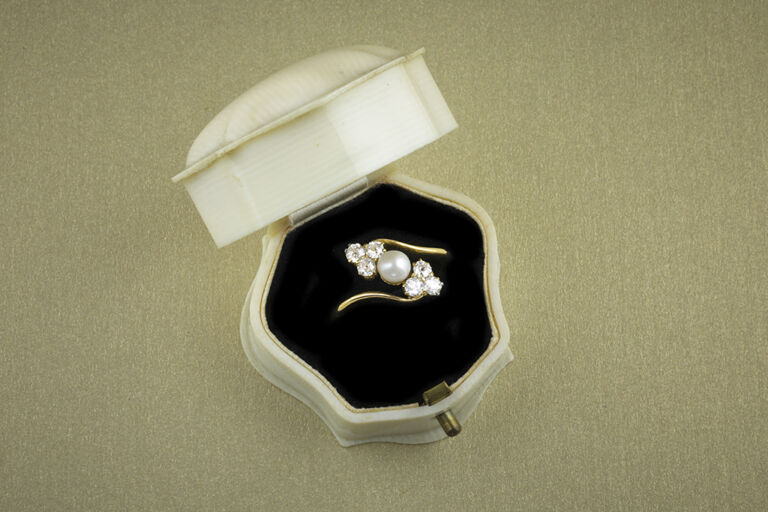 Antique Pearl & Diamond 7 Stone Ring 18ct gold