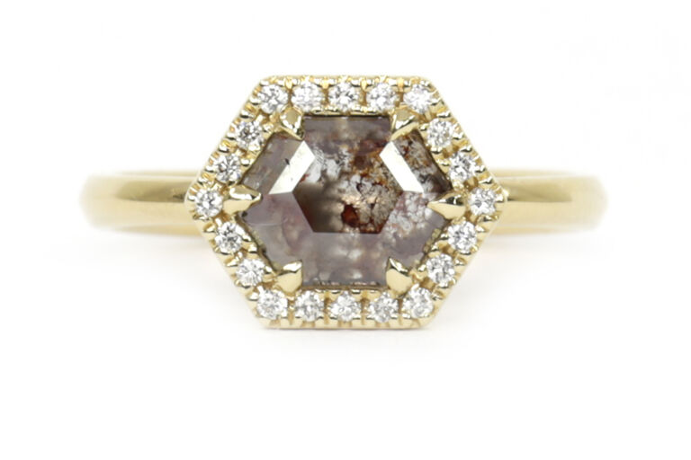 Diamond Cluster Ring 18ct gold size L