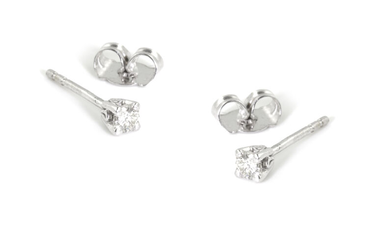 Diamond Earrings 18ct white gold