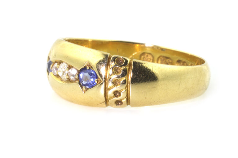 Antique Blue Sapphire & Diamond 5 Stone Band Ring 18ct gold Size K