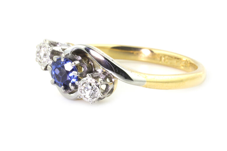 Blue Sapphire & Diamond 3 Stone Ring 18ct & platinum size I