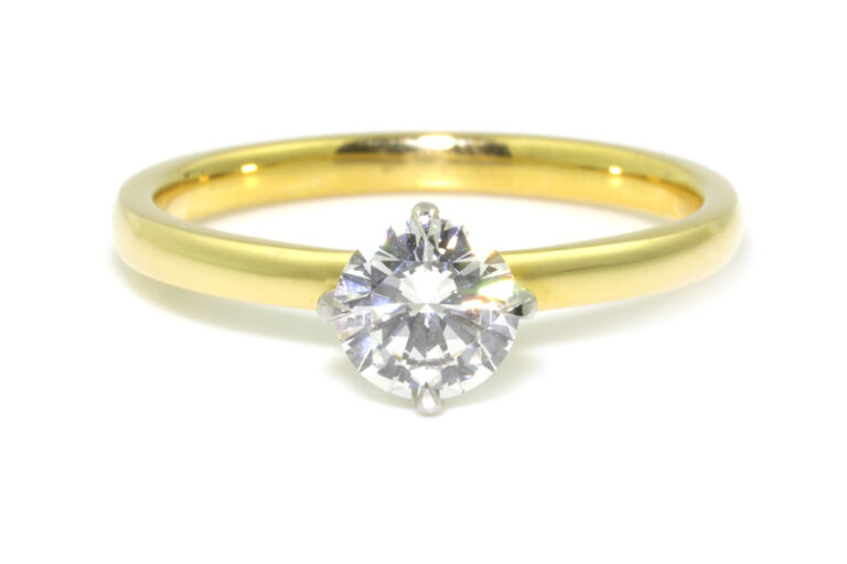 Certified Diamond Solitaire Ring 18ct gold Size Q
