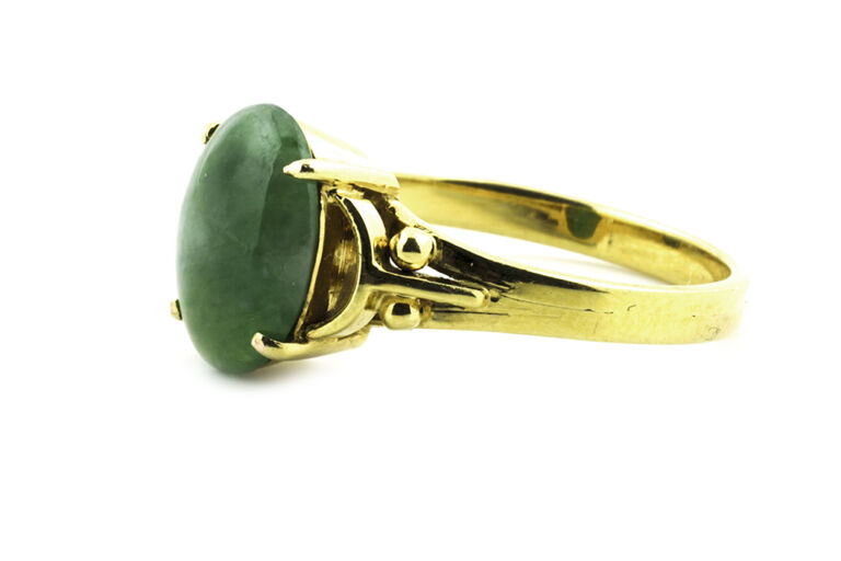 Jade Single Stone Ring 14k gold Size M