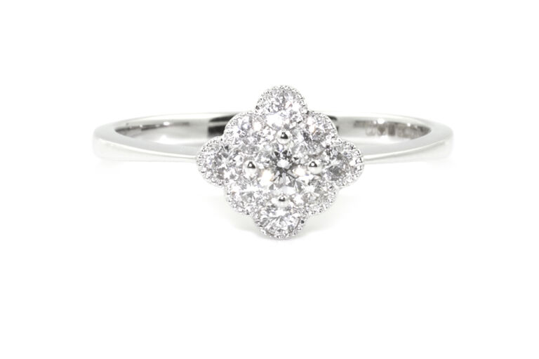 Edwardian Style Diamond Cluster Ring 18ct white gold Size N