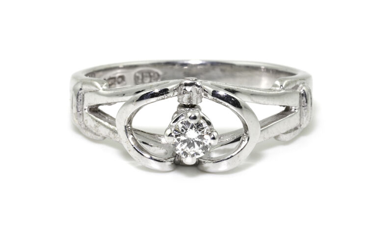 Diamond Solitaire Ring 9ct white gold Size M