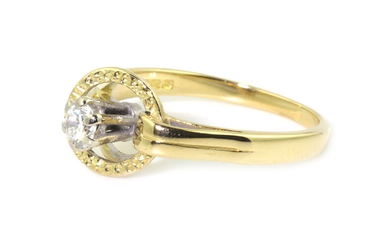 Vintage Diamond Solitaire Ring 18ct gold Size O