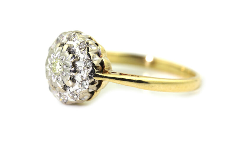 Diamond Cluster Ring 18ct gold size K