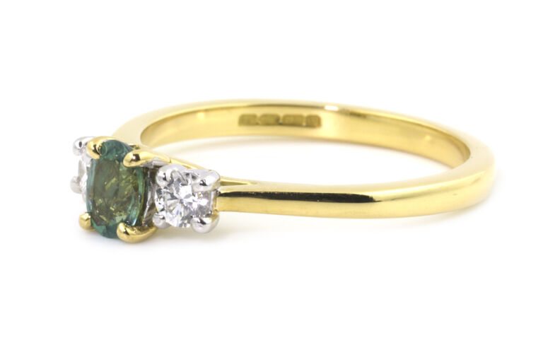 Alexandrite & Diamond 3 Stone Ring 18ct yellow gold & Platinum Size N