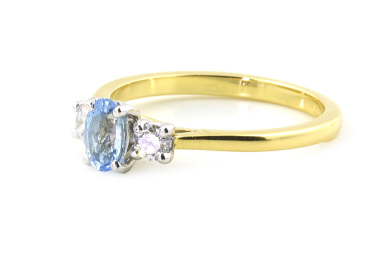 Aquamarine & Diamond 3 Stone Ring 18ct gold Size N