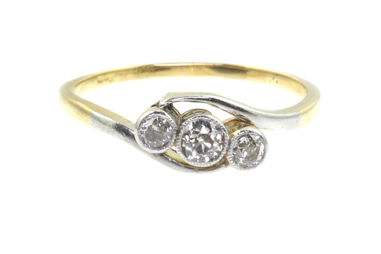 Diamond Three Stone Ring 18ct gold & platinum Size O