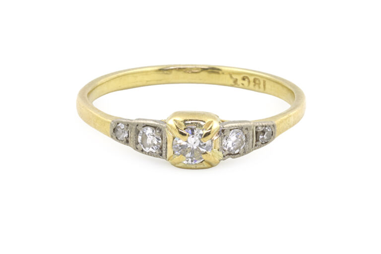 Diamond 5 Stone Ring 18ct gold Size N